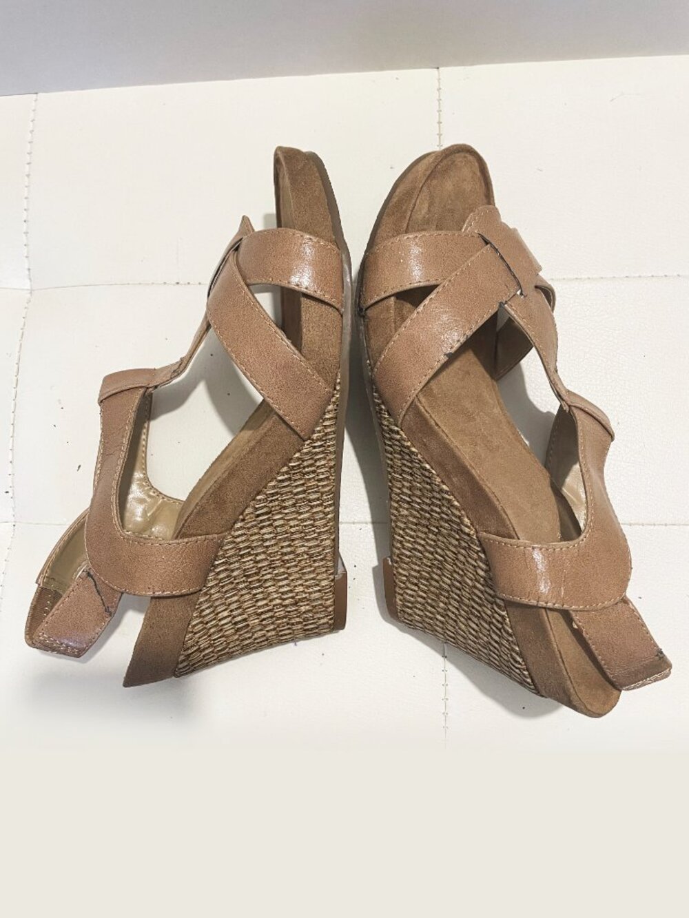 A2 by Aerosoles Tan Strappy Espadrille Wedge Comfy Open Toe Sandals Size 8.5M - Picture 9 of 11